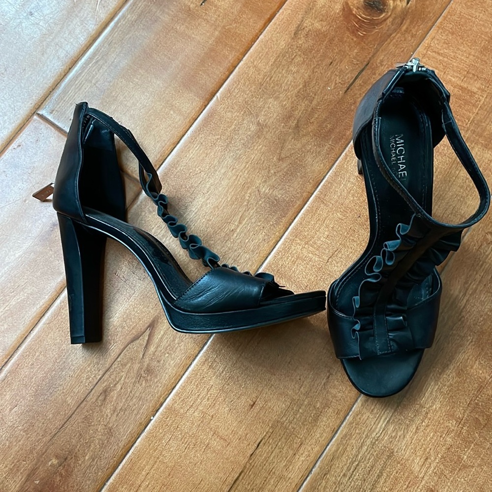 Michale Kors - Heels - Size 6M